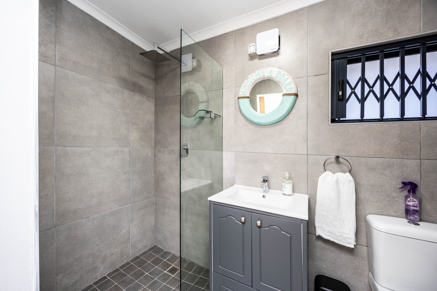 7 Bedroom Property for Sale in Cintsa East Eastern Cape